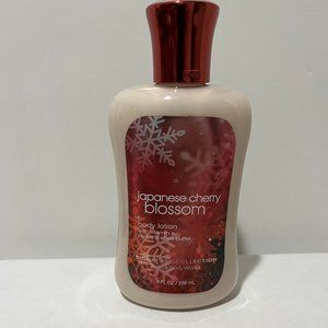 Bath & Body Works Japanese Cherry Blossom Snowflakes Body Lotion 8 oz.